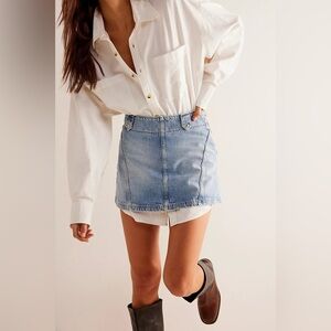 Free People x We The Free Runaway Denim Skirt in Size 30 - NWT